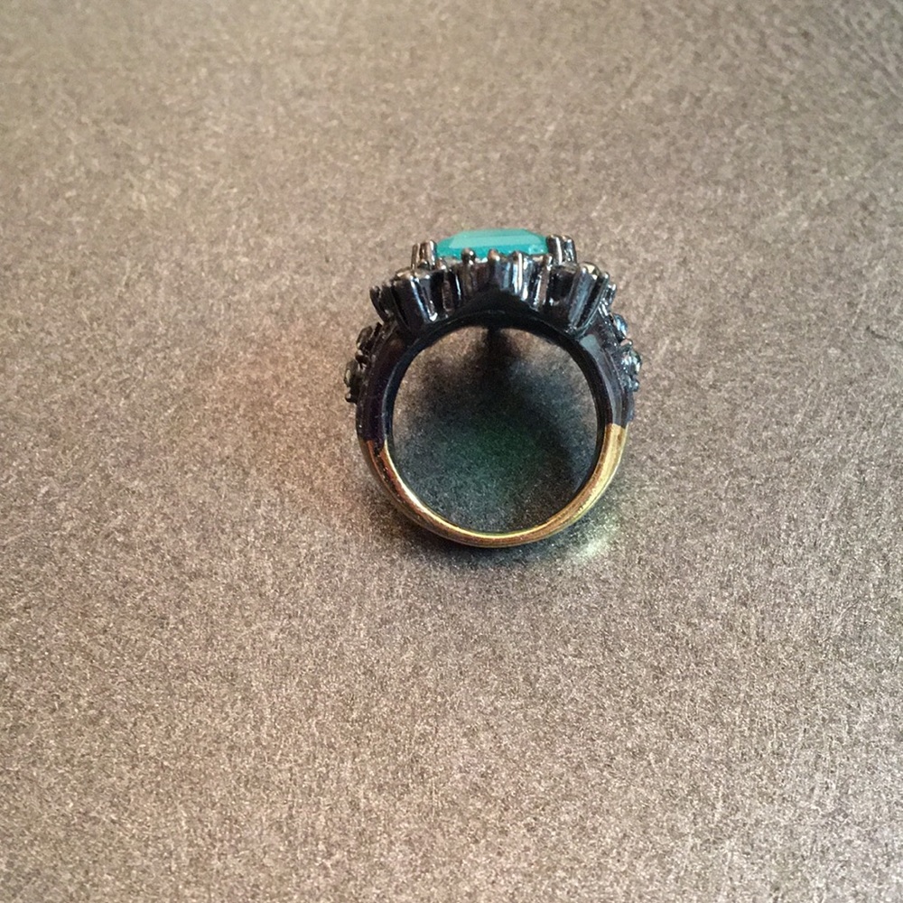 Bcbg Gemstone Statement Ring Size 6 - image 7